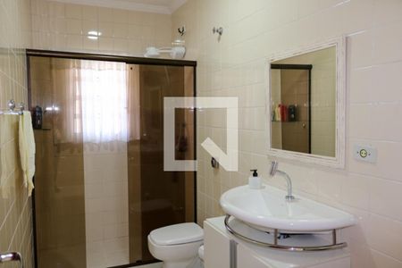 Casa à venda com 158m², 3 quartos e 2 vagas Casa à venda com 158m², 3 quartos e 2 vagasBanheiro