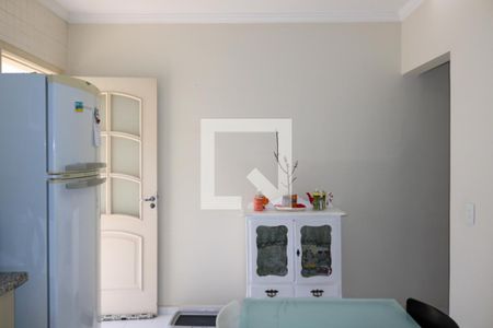 Casa à venda com 158m², 3 quartos e 2 vagas Casa à venda com 158m², 3 quartos e 2 vagasCozinha