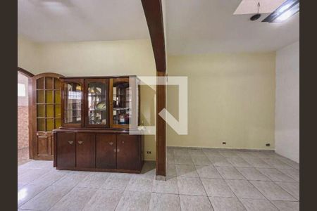 Casa à venda com 3 quartos, 254m² em Jardim Hollywood, São Bernardo do Campo