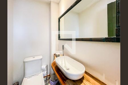 Apartamento à venda com 2 quartos, 112m² em Moema, São Paulo