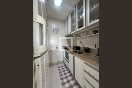 Apartamento à venda com 3 quartos, 80m² em Carlos Prates, Belo Horizonte