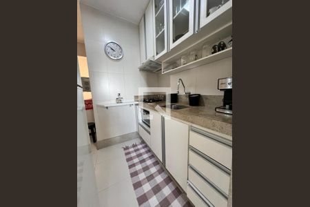 Apartamento à venda com 3 quartos, 80m² em Carlos Prates, Belo Horizonte