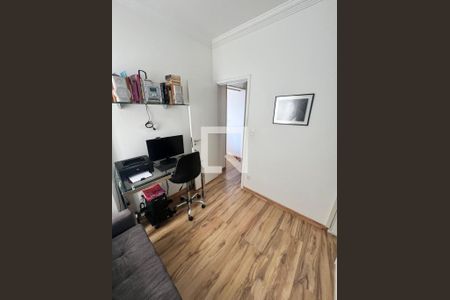 Apartamento à venda com 3 quartos, 80m² em Carlos Prates, Belo Horizonte