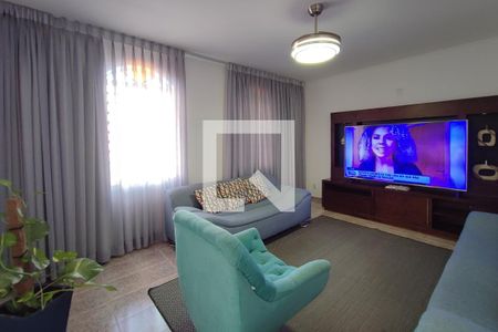 Sala de Estar de casa à venda com 3 quartos, 360m² em Jardim Nova Europa, Campinas