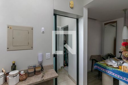 Cozinha de apartamento à venda com 2 quartos, 69m² em Sion, Belo Horizonte