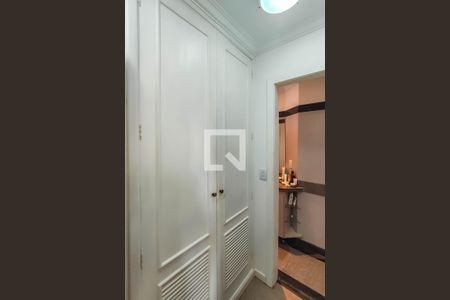 Cozinha de apartamento à venda com 2 quartos, 69m² em Sion, Belo Horizonte