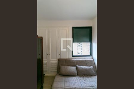 Sala de apartamento à venda com 2 quartos, 69m² em Sion, Belo Horizonte