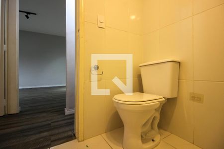 Banheiro de apartamento à venda com 1 quarto, 60m² em Jardim Paulista, São Paulo