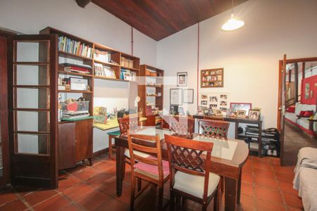 Sala de casa à venda com 4 quartos, 453m² em Chácara Santa Margarida, Campinas