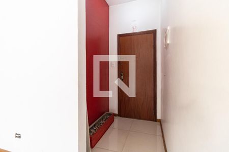 Entrada  de apartamento à venda com 3 quartos, 80m² em Aclimação, São Paulo