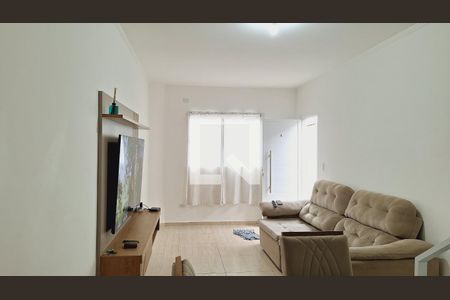 Sala de casa para alugar com 2 quartos, 78m² em Vilamar, Praia Grande