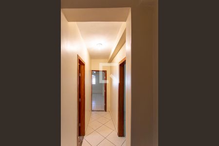 Corredor de casa à venda com 3 quartos, 360m² em Céu Azul, Belo Horizonte