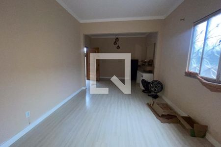 Sala de casa para alugar com 3 quartos, 100m² em Dos Ferreiras, Duque de Caxias