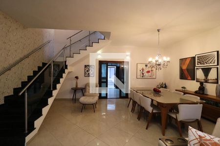 Sala de casa à venda com 3 quartos, 286m² em Vila Alpina, Santo André