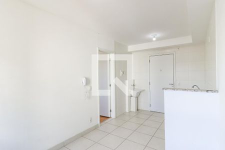 Sala de apartamento para alugar com 1 quarto, 62m² em Parque Maria Helena, São Paulo