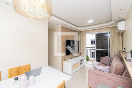 Sala de apartamento à venda com 3 quartos, 63m² em Penha, Rio de Janeiro