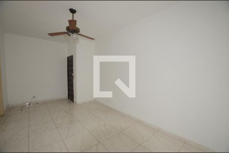 Sala de apartamento à venda com 3 quartos, 70m² em Vista Alegre, Rio de Janeiro