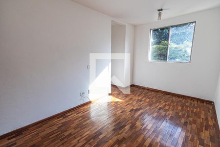 Sala de apartamento para alugar com 3 quartos, 64m² em Glória, Belo Horizonte