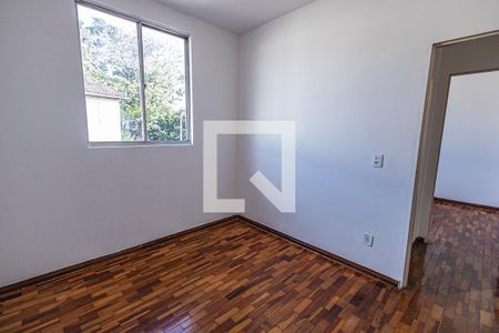 Quarto 2 de apartamento para alugar com 3 quartos, 64m² em Glória, Belo Horizonte