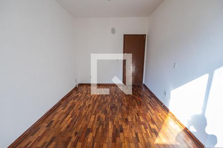 Sala de apartamento para alugar com 3 quartos, 64m² em Glória, Belo Horizonte