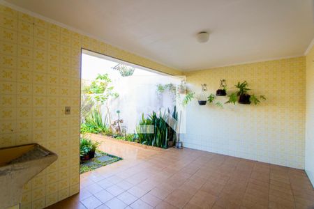 Casa à venda com 375m², 4 quartos e 5 vagas Casa à venda com 375m², 4 quartos e 5 vagasÁrea de serviço