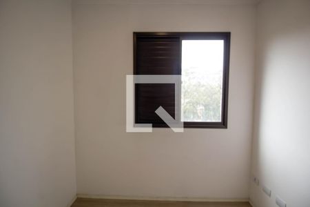 Quarto 1 de apartamento para alugar com 2 quartos, 50m² em Vila Carmosina, São Paulo