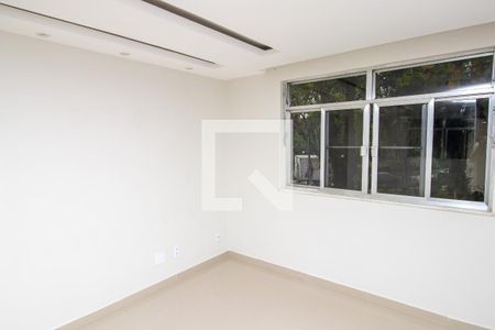 Sala de apartamento para alugar com 2 quartos, 45m² em Jacarepaguá, Rio de Janeiro