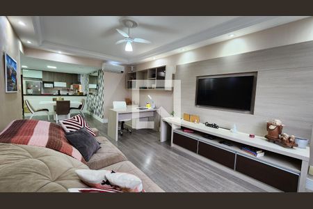 Sala de apartamento para alugar com 3 quartos, 123m² em Embaré, Santos