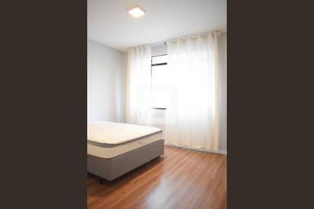 Quarto 1 de apartamento para alugar com 3 quartos, 115m² em Bigorrilho, Curitiba