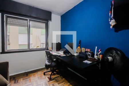 Quarto 1 de apartamento para alugar com 3 quartos, 67m² em Humaitá, Porto Alegre