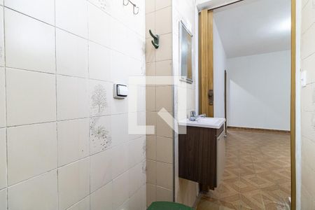 Banheiro da Suíte da Casa 1 de casa à venda com 5 quartos, 200m² em Vila Moraes, São Paulo