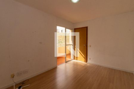 Sala de apartamento para alugar com 2 quartos, 48m² em Jardim Ísis, Cotia