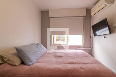 Quarto  de apartamento à venda com 1 quarto, 34m² em Vila Ipiranga, Porto Alegre