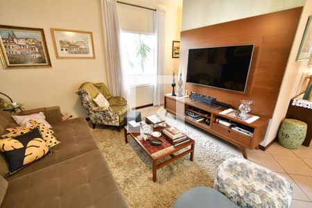 Sala 1 de casa de condomínio à venda com 4 quartos, 250m² em Caminhos de San Conrado (sousas), Campinas