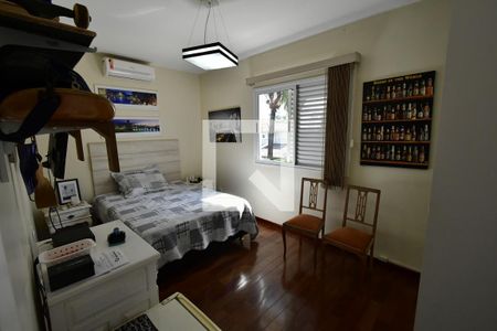 Quarto 1 de casa de condomínio à venda com 4 quartos, 250m² em Caminhos de San Conrado (sousas), Campinas