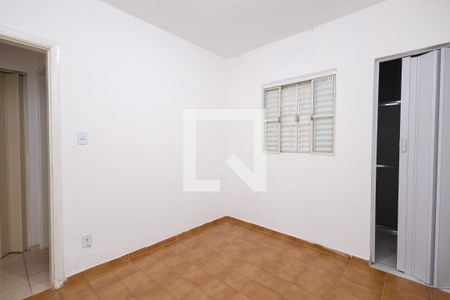 Suíte de casa para alugar com 2 quartos, 88m² em Conjunto Residencial São Francisco, Taubaté