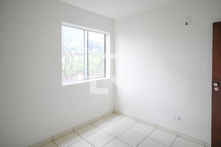 Quarto de apartamento à venda com 2 quartos, 50m² em Vila Vermelha, São Paulo