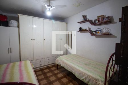 Quarto 1 de casa à venda com 3 quartos, 170m² em Cidade Antônio Estevão de Carvalho, São Paulo