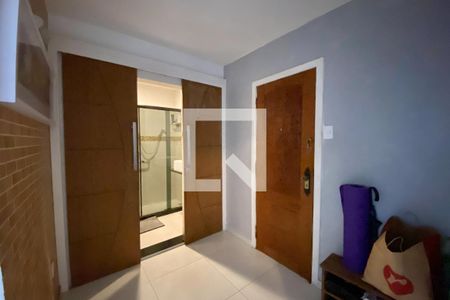 Entrada de apartamento à venda com 2 quartos, 59m² em Botafogo, Rio de Janeiro