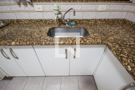 Casa à venda com 220m², 3 quartos e 4 vagas Casa à venda com 220m², 3 quartos e 4 vagasCozinha