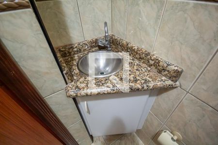 Casa à venda com 220m², 3 quartos e 4 vagas Casa à venda com 220m², 3 quartos e 4 vagasBanheiro 2