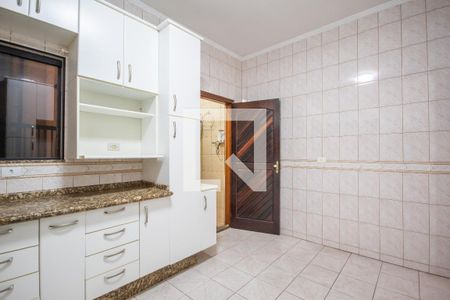 Casa à venda com 220m², 3 quartos e 4 vagas Casa à venda com 220m², 3 quartos e 4 vagasCozinha