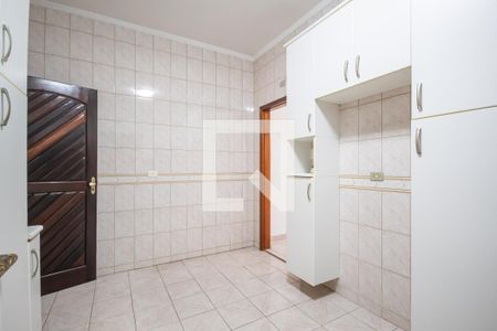 Casa à venda com 220m², 3 quartos e 4 vagas Casa à venda com 220m², 3 quartos e 4 vagasCozinha