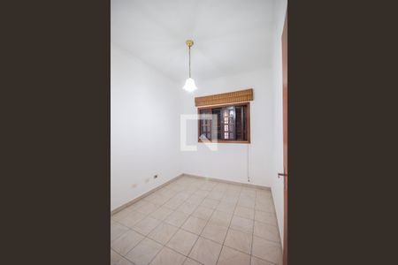 Casa à venda com 220m², 3 quartos e 4 vagas Casa à venda com 220m², 3 quartos e 4 vagasQuarto 2