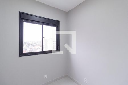 Quarto 1 de apartamento para alugar com 2 quartos, 37m² em Km 18, Osasco