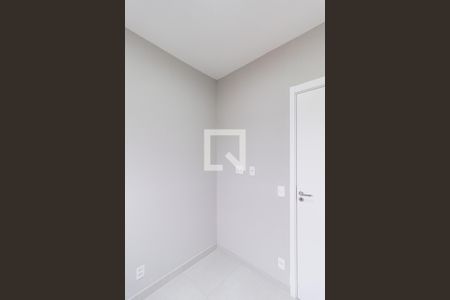 Quarto 1 de apartamento para alugar com 2 quartos, 37m² em Km 18, Osasco