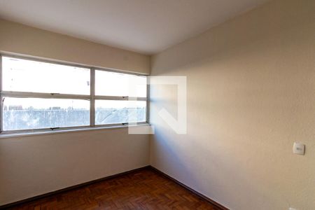 Quarto 2 de apartamento para alugar com 3 quartos, 76m² em Carlos Prates, Belo Horizonte