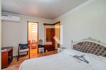 Quarto 1 de casa à venda com 3 quartos, 153m² em  Santo Antônio, Porto Alegre