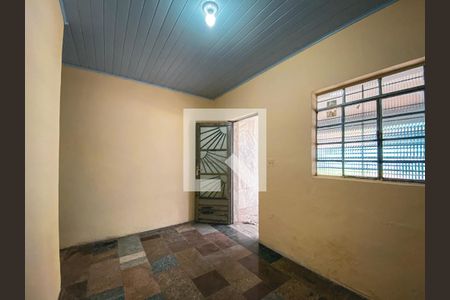 Sala de casa para alugar com 2 quartos, 70m² em Rio Pequeno, São Paulo