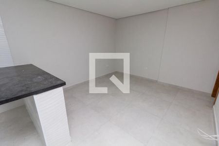 Sala de casa para alugar com 2 quartos, 47m² em Vila Nhocune, São Paulo